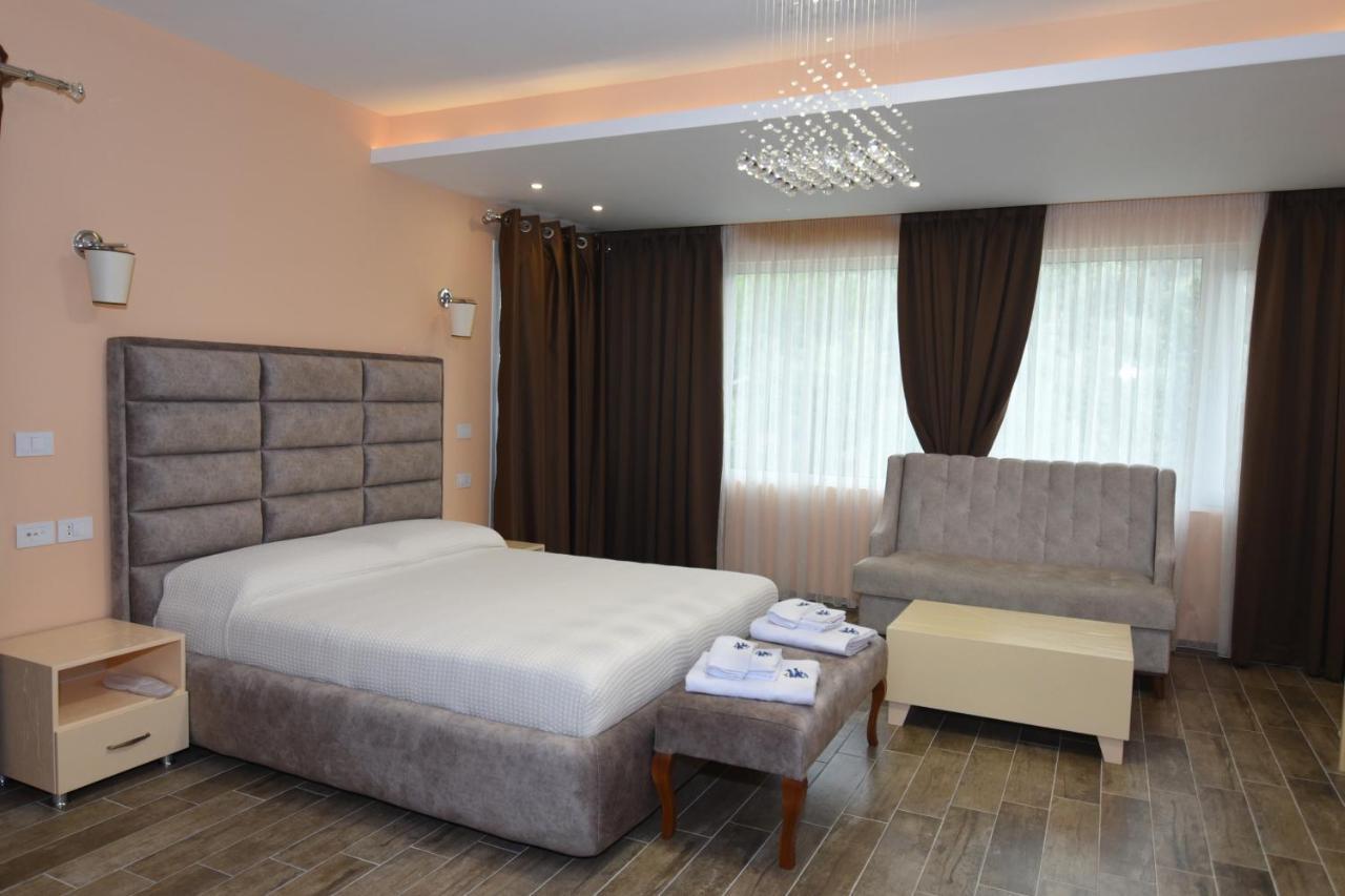 Monte Mare 4* Vlorë